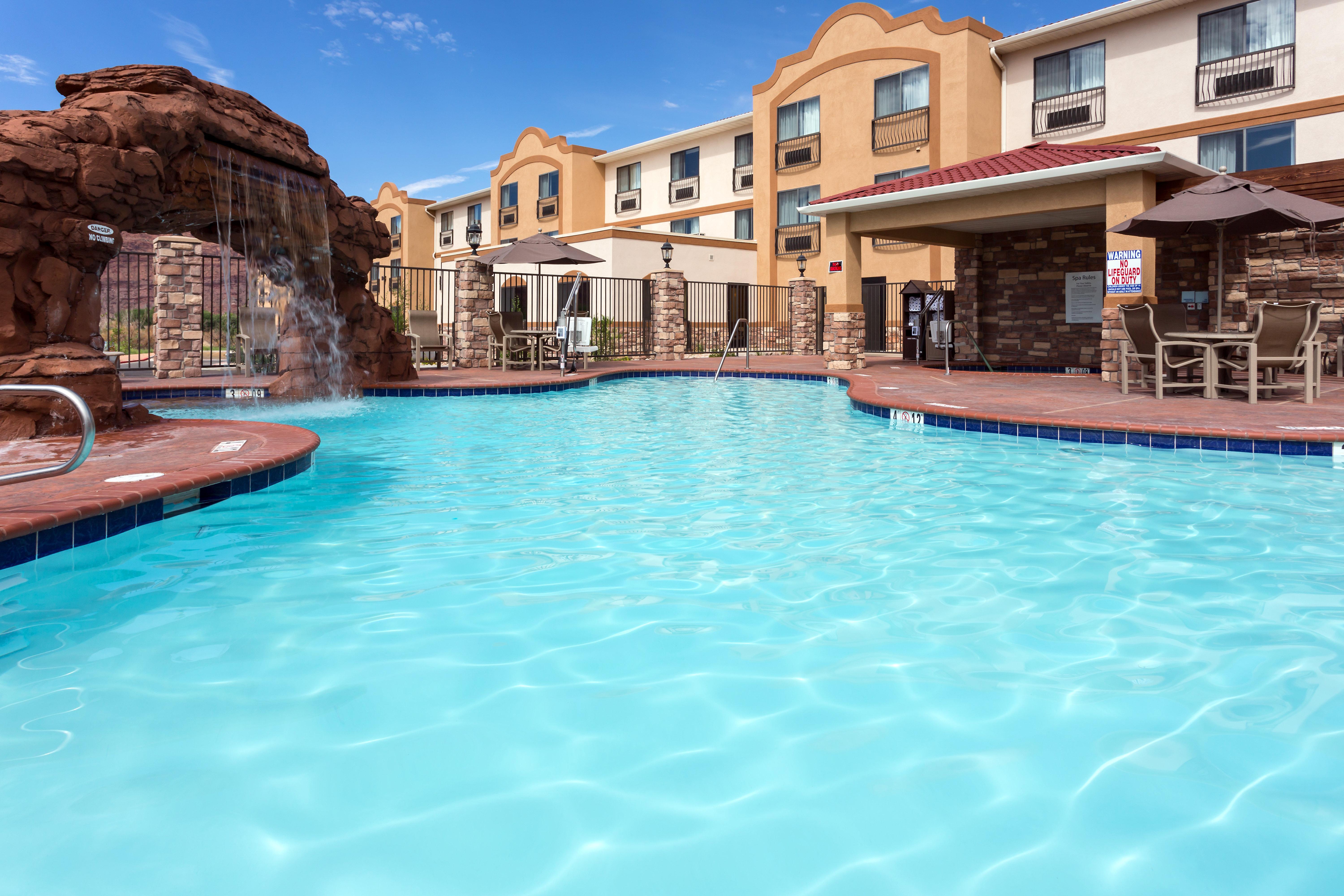 Holiday Inn Express Hotel & Suites Moab By Ihg Dış mekan fotoğraf